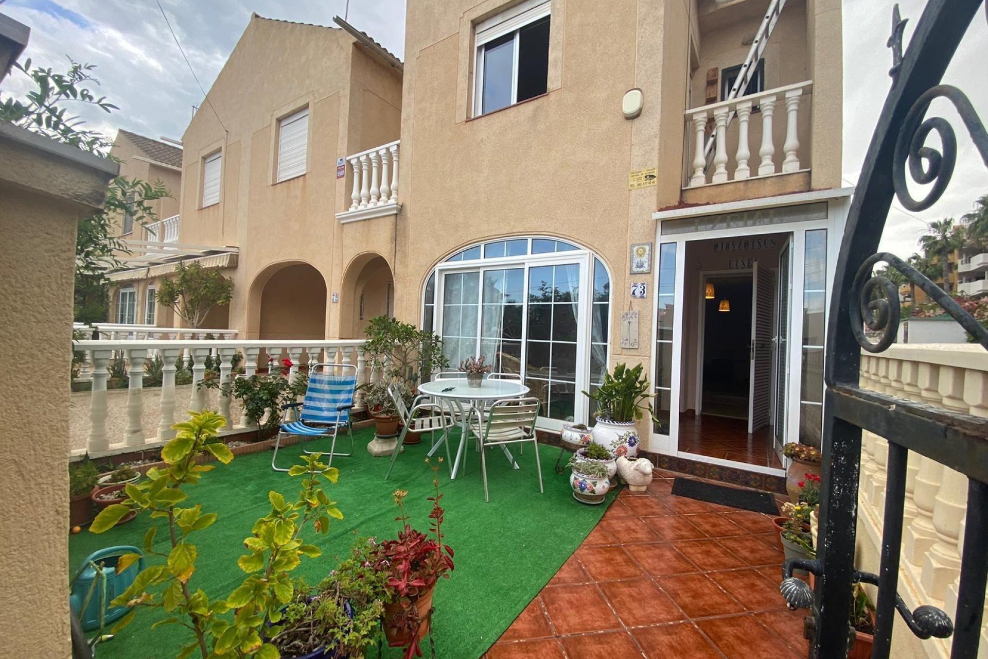 Herverkoop - Semi Detached -
Orihuela Costa - Punta Prima