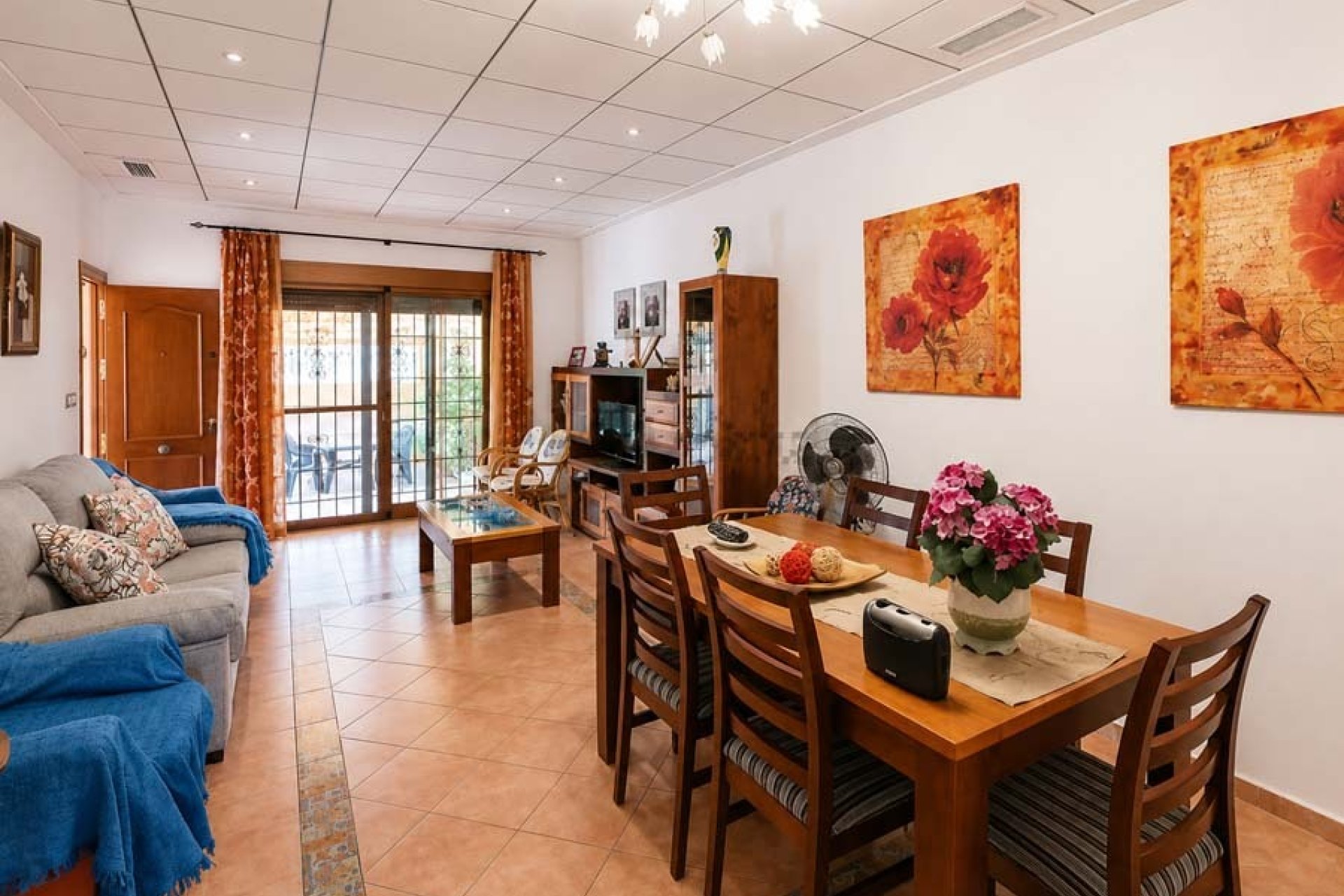 Herverkoop - Semi Detached -
Orihuela Costa - Punta Prima