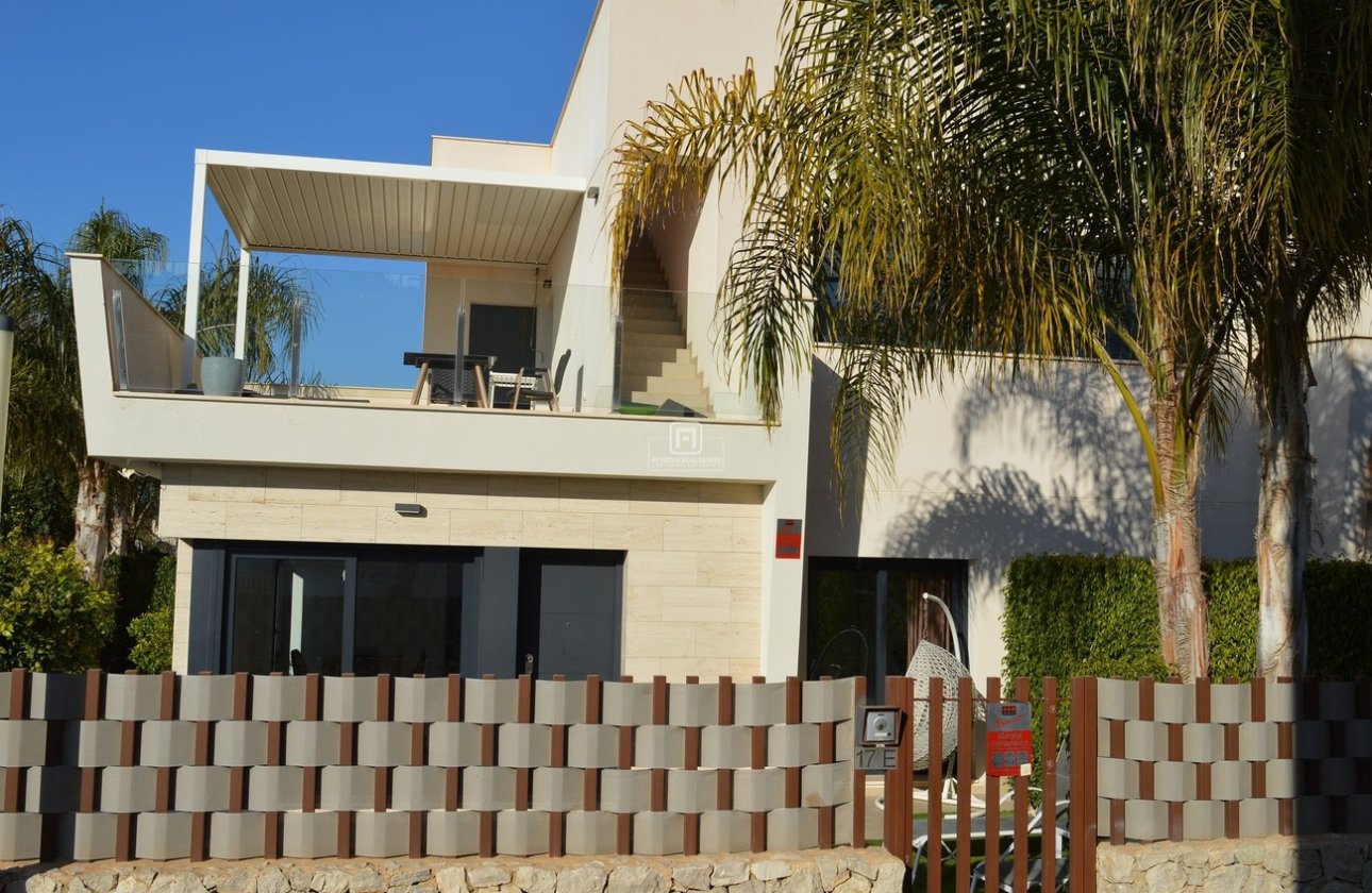 Herverkoop - Semi Detached -
Pilar de la Horadada - Costa Blanca