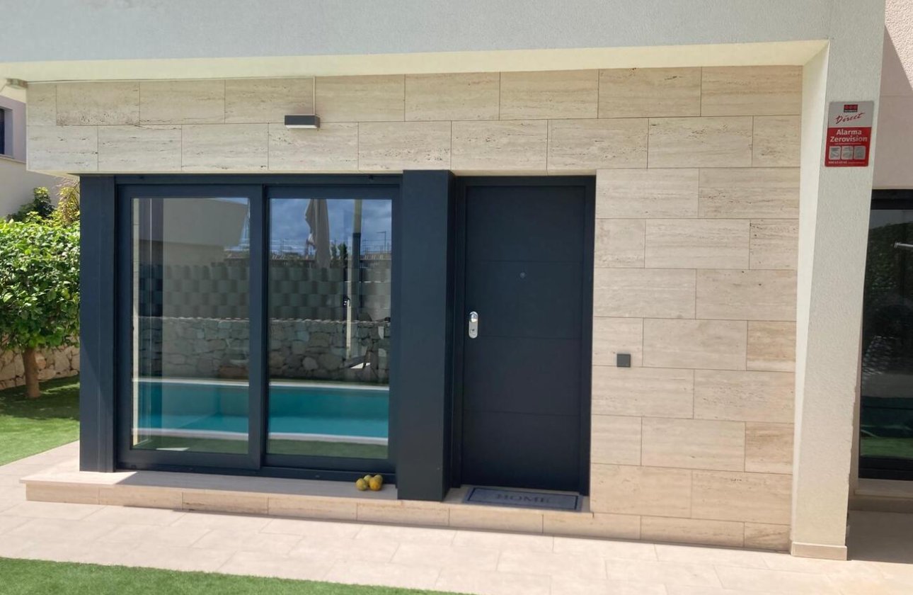 Herverkoop - Semi Detached -
Pilar de la Horadada - Costa Blanca