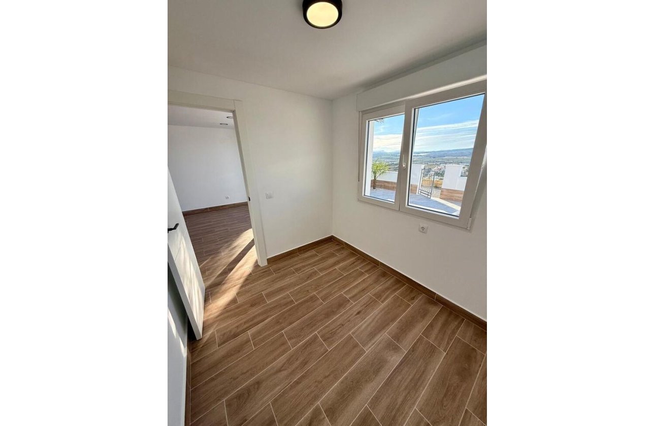 Herverkoop - Semi Detached -
Rojales, CIudad Quesada