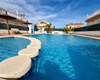 Herverkoop - Semi Detached -
Rojales - Pueblo