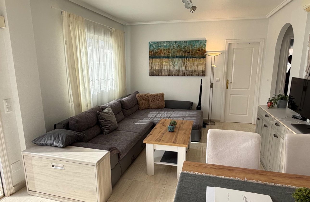 Herverkoop - Semi Detached -
Rojales - Pueblo