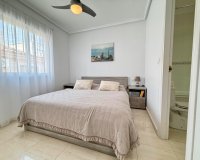 Herverkoop - Semi Detached -
Rojales - Pueblo