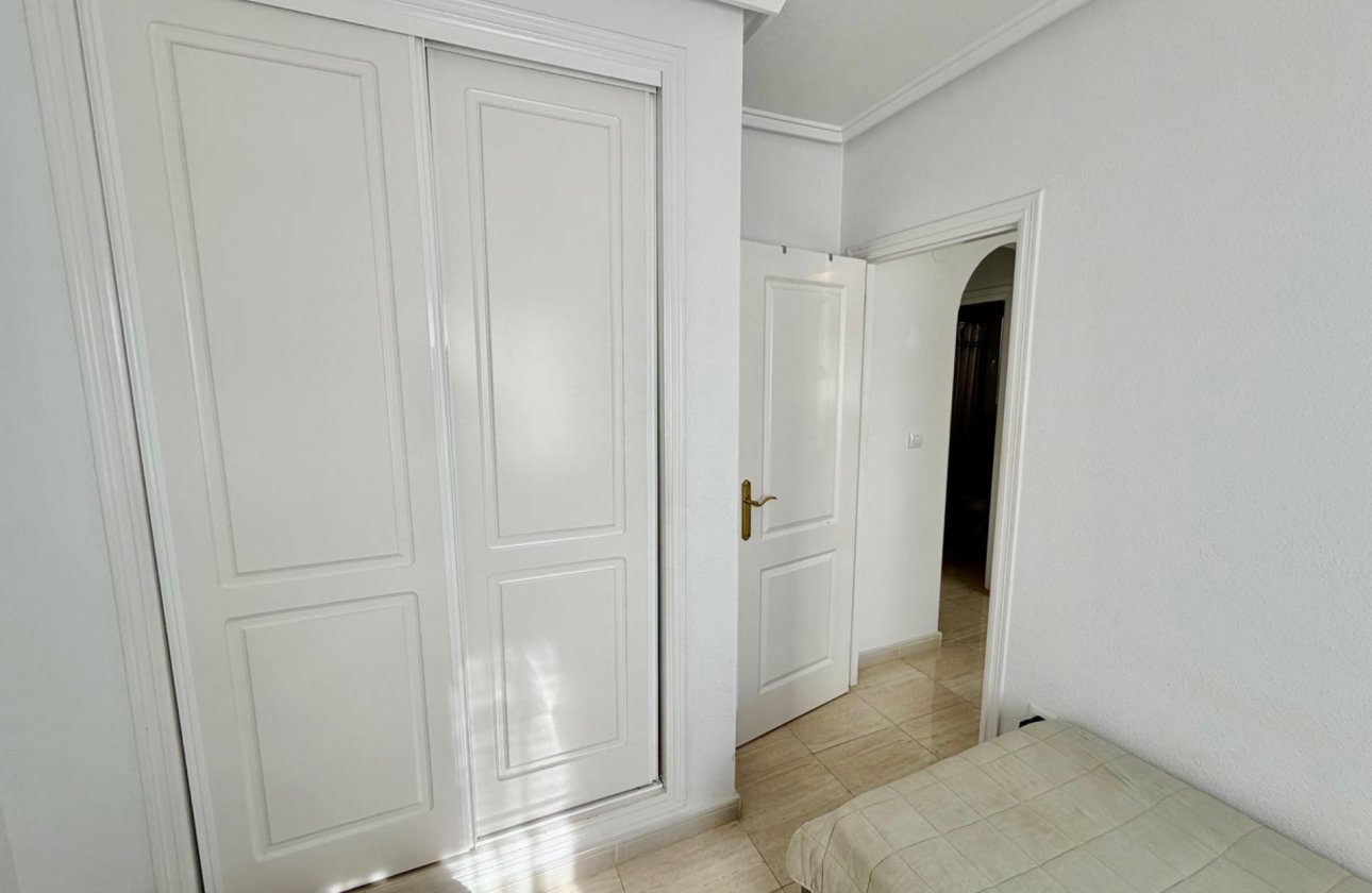 Herverkoop - Semi Detached -
Rojales - Pueblo