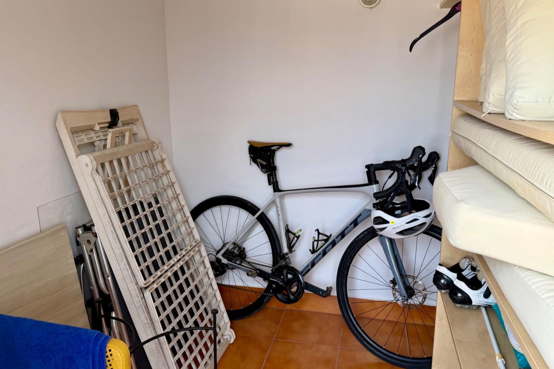 Herverkoop - Semi Detached -
Rojales - Pueblo