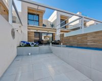 Herverkoop - Semi Detached -
Rojales - Town