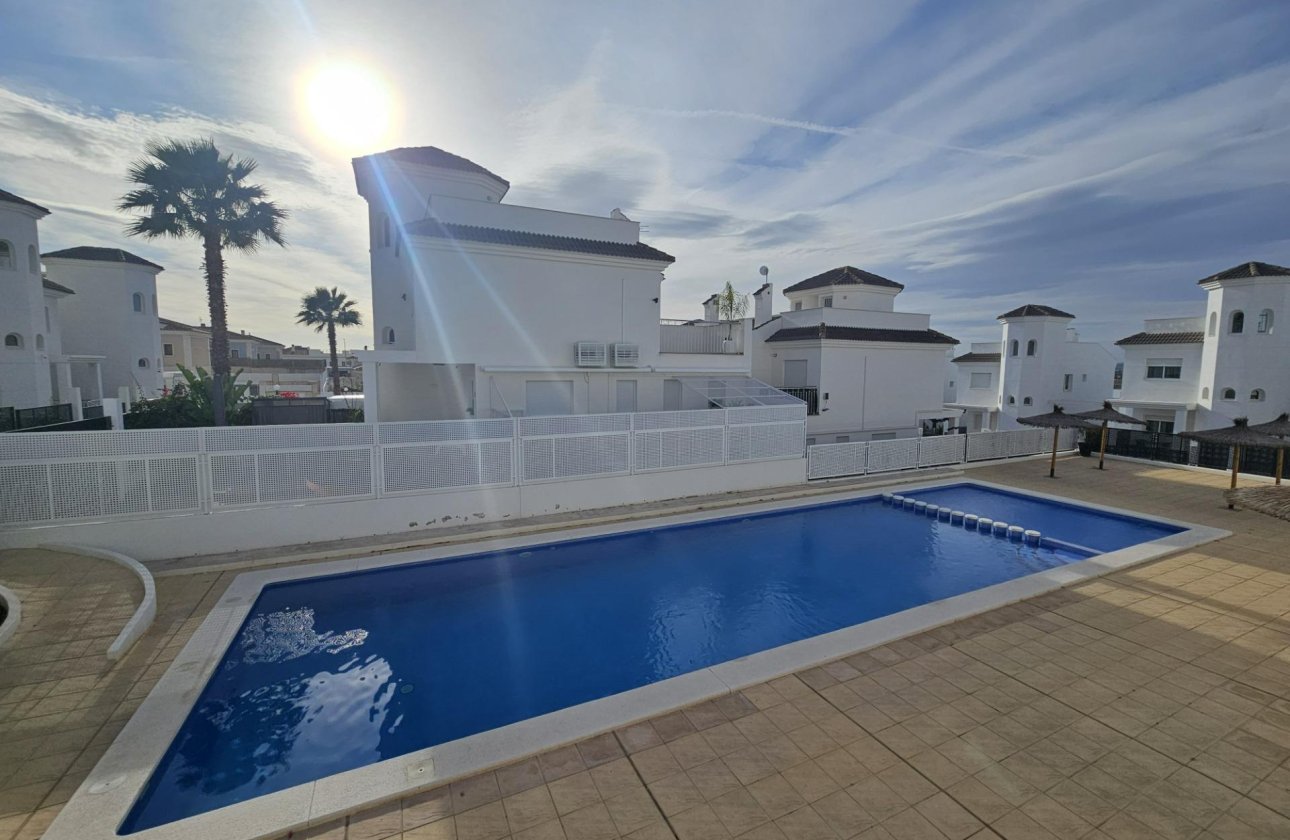 Herverkoop - Semi Detached -
San Fulgencio