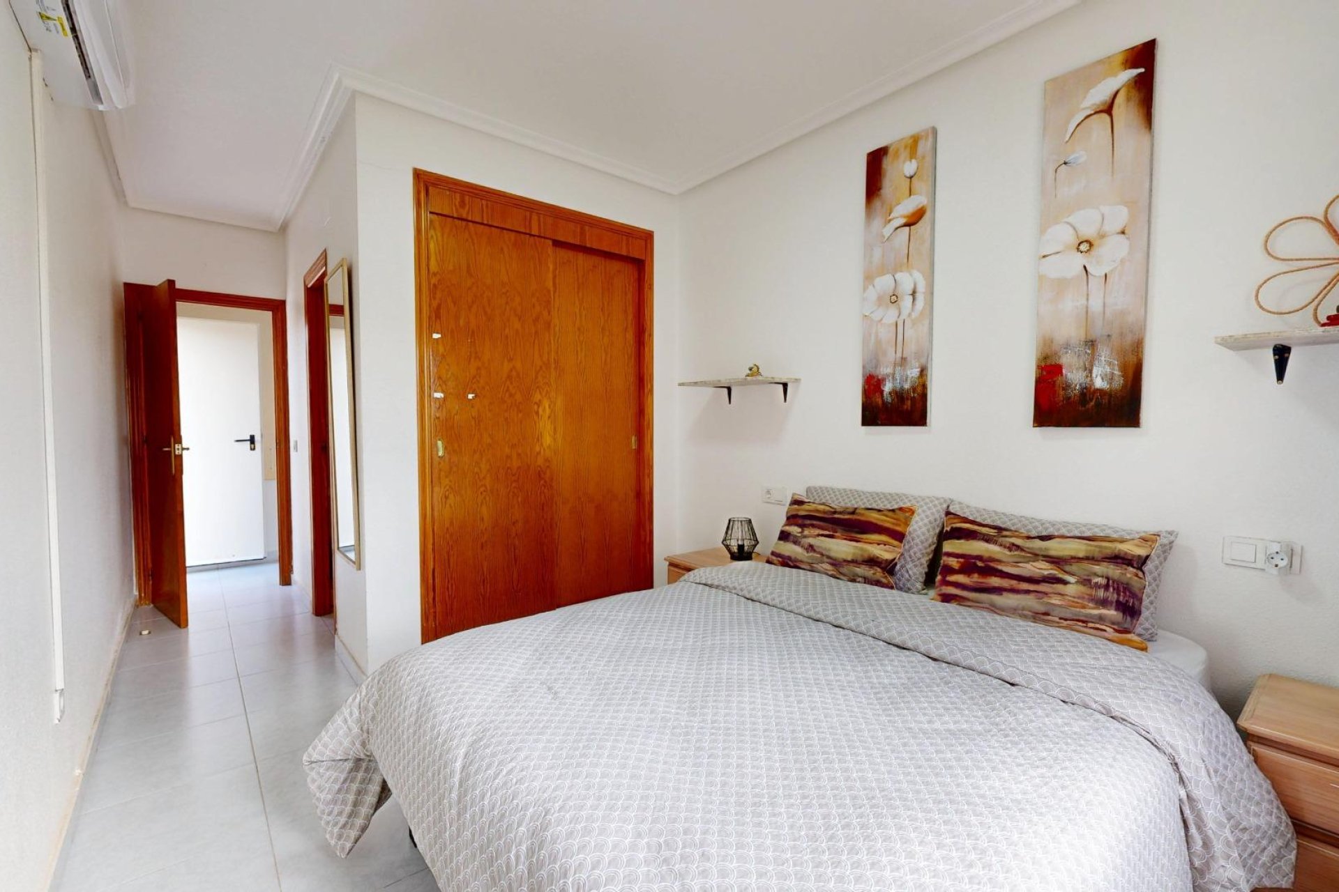 Herverkoop - Semi Detached -
San Miguel de Salinas - 03193
