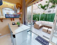 Herverkoop - Semi Detached -
San Miguel de Salinas - 03193