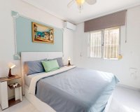 Herverkoop - Semi Detached -
San Miguel de Salinas - 03193