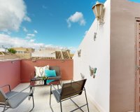 Herverkoop - Semi Detached -
San Miguel de Salinas - 03193