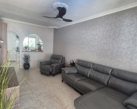 Herverkoop - Semi Detached -
San Miguel de Salinas - Inland