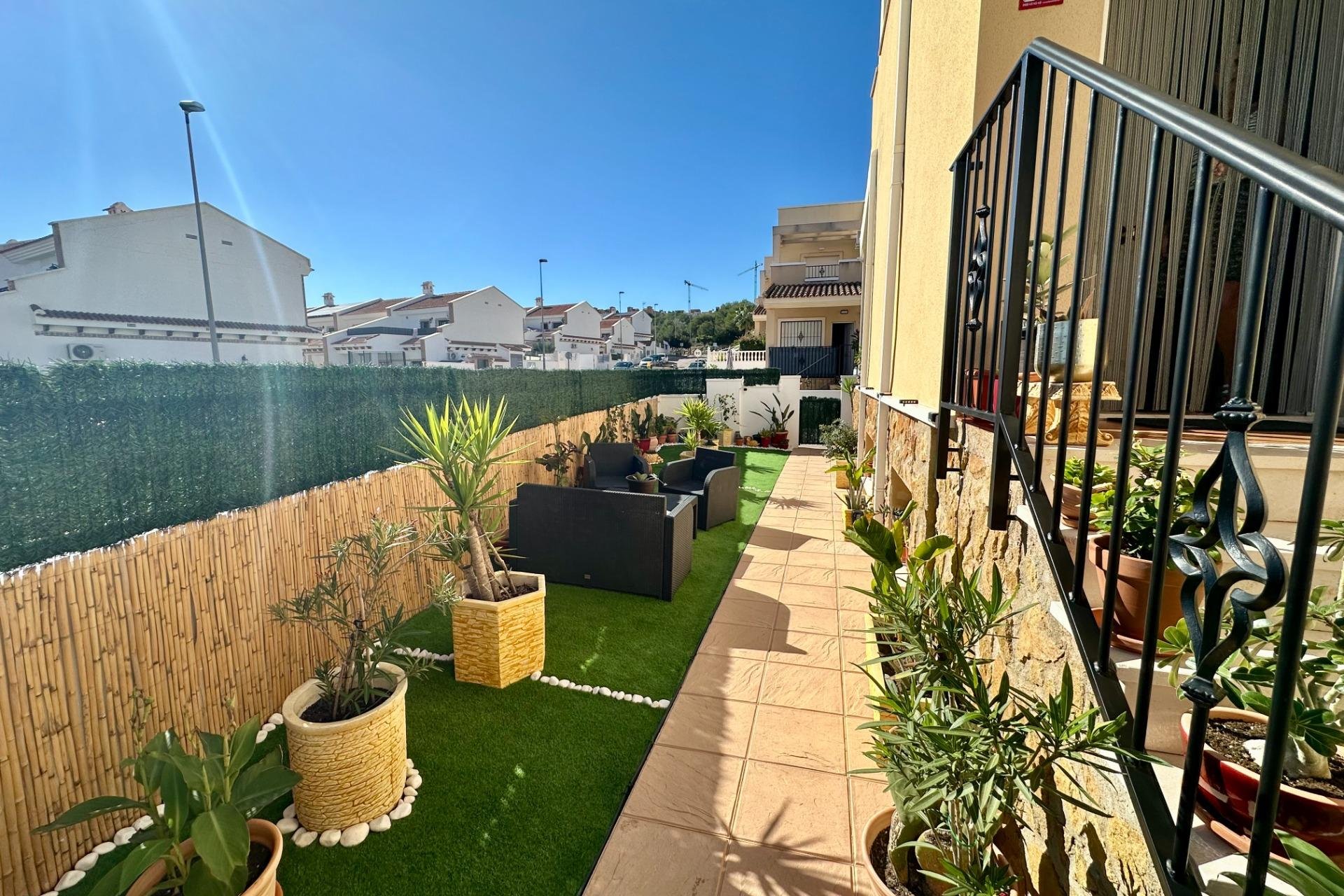 Herverkoop - Semi Detached -
San Miguel de Salinas - Residencial Los Flamencos