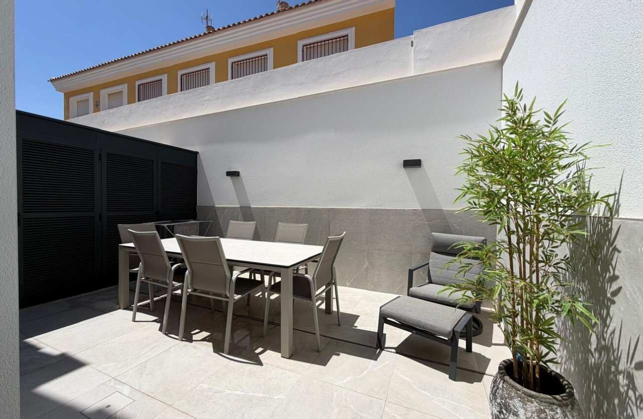Herverkoop - Semi Detached -
Torre de la Horadada - Costa Blanca