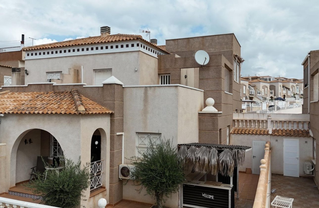 Herverkoop - Semi Detached -
Torrevieja - Aguas Nuevas