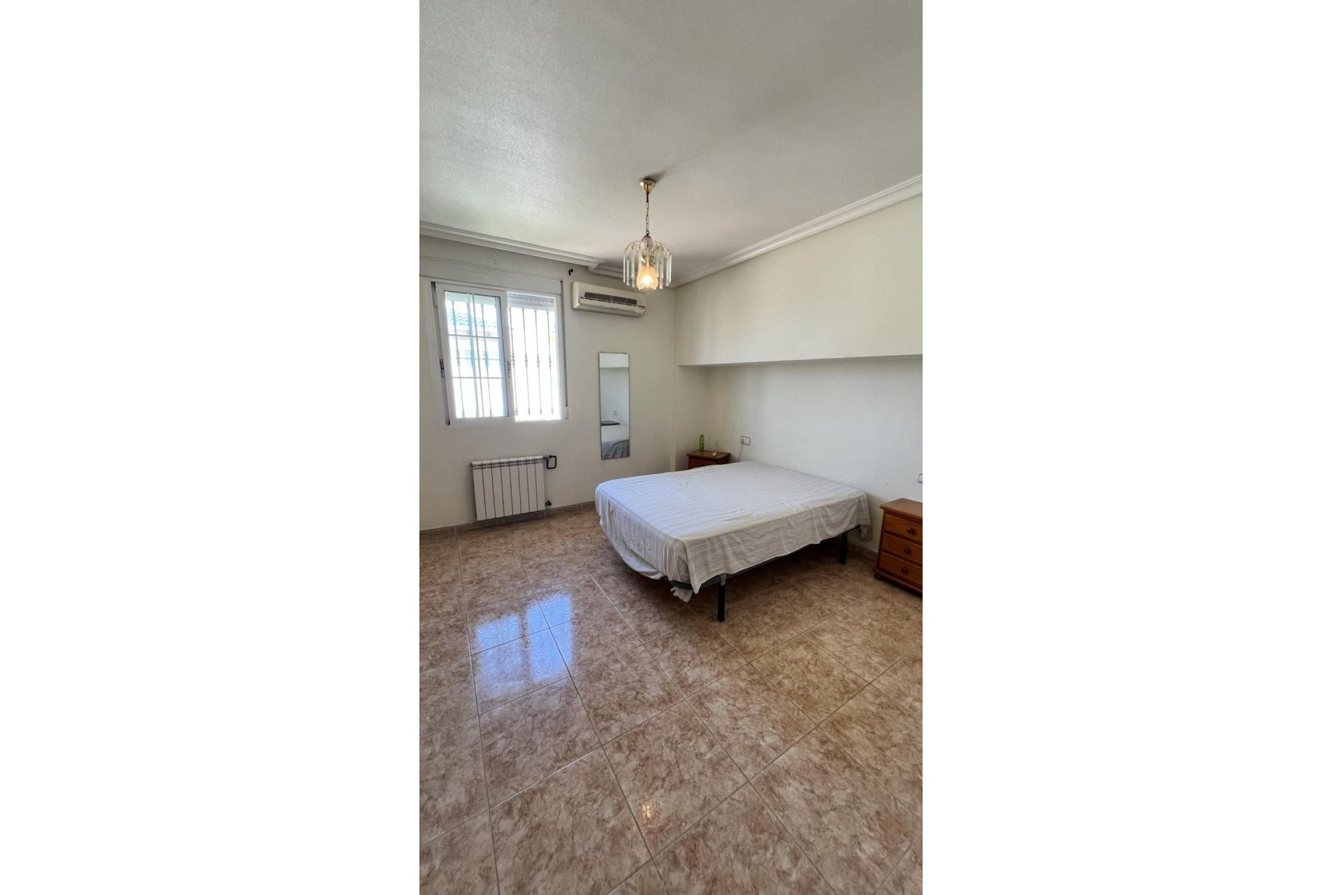 Herverkoop - Semi Detached -
Torrevieja - Aguas Nuevas