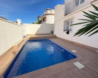 Herverkoop - Semi Detached -
Torrevieja - Cabo Cervera