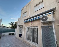 Herverkoop - Semi Detached -
Torrevieja - Carrefour