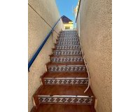 Herverkoop - Semi Detached -
Torrevieja - Carrefour