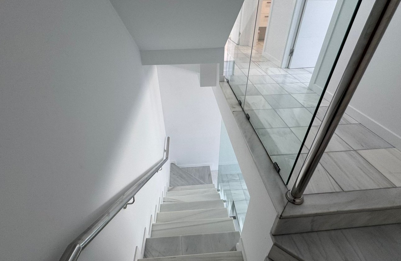 Herverkoop - Semi Detached -
Torrevieja - Costa Blanca