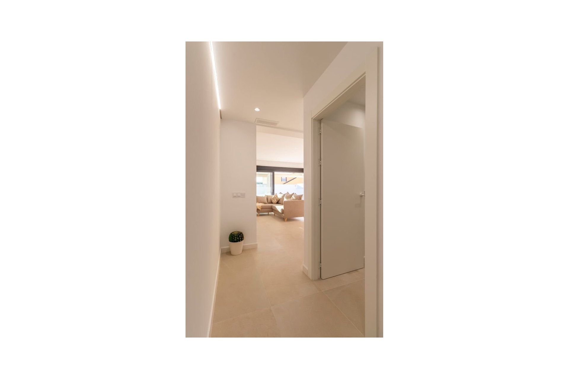 Herverkoop - Semi Detached -
Torrevieja - Costa Blanca