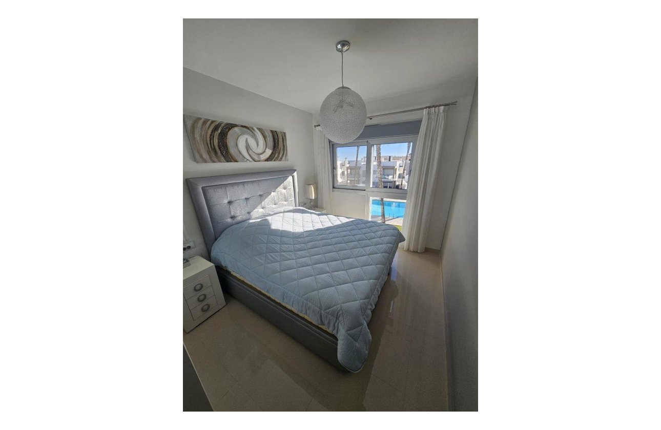 Herverkoop - Semi Detached -
Torrevieja - Costa Blanca