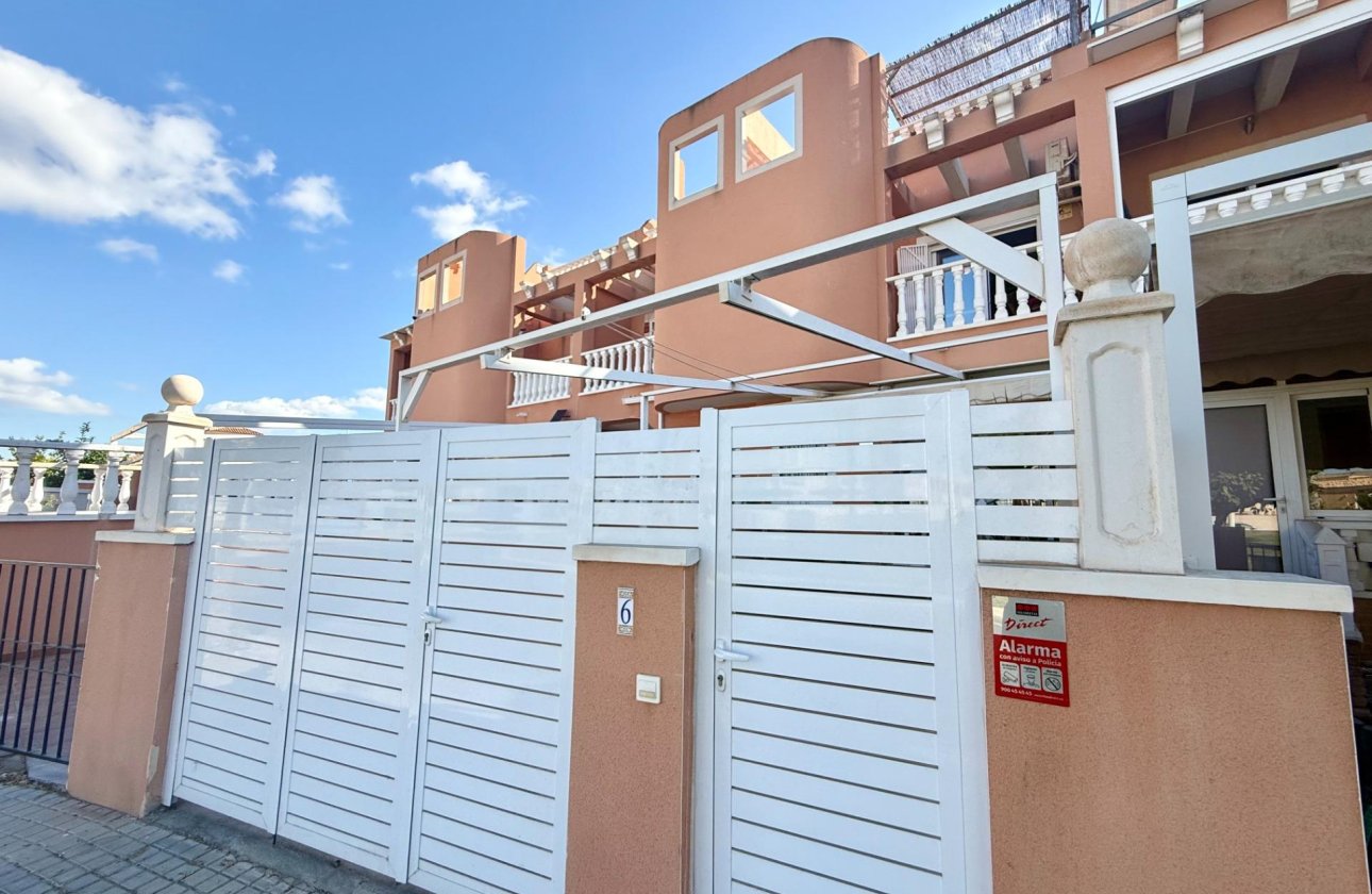 Herverkoop - Semi Detached -
Torrevieja - El Limonar