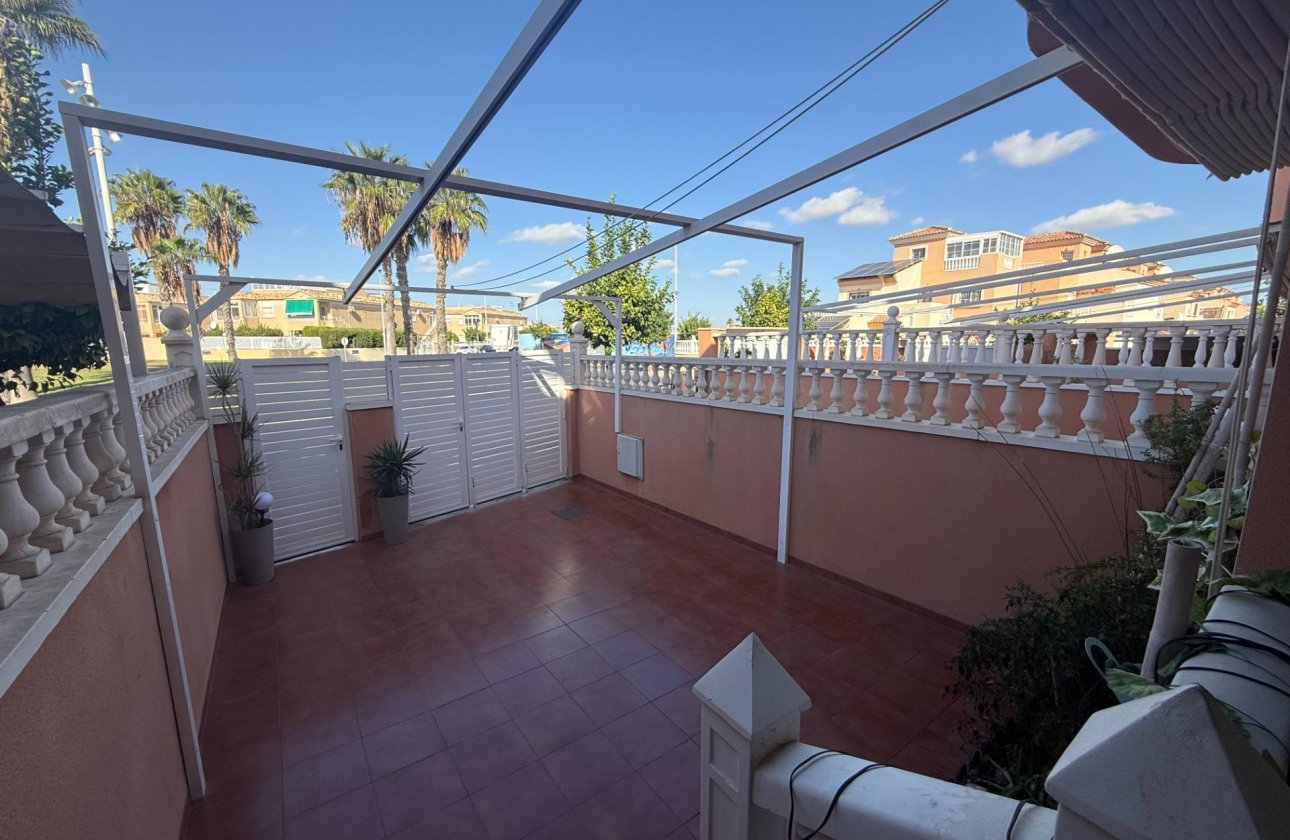 Herverkoop - Semi Detached -
Torrevieja - El Limonar