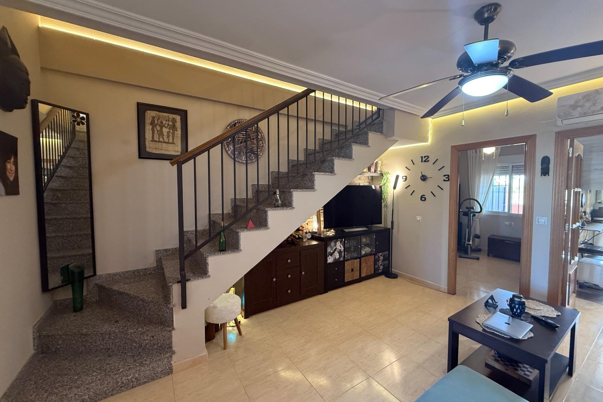 Herverkoop - Semi Detached -
Torrevieja - El Limonar