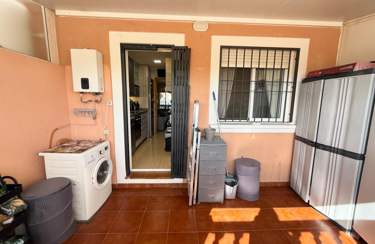Herverkoop - Semi Detached -
Torrevieja - El Limonar