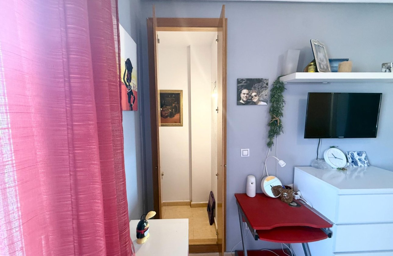 Herverkoop - Semi Detached -
Torrevieja - El Limonar