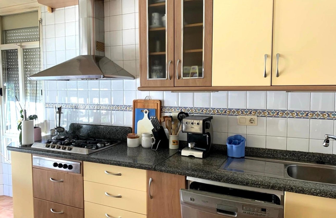 Herverkoop - Semi Detached -
Torrevieja - La Siesta - El Salado - Torreta