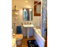 Herverkoop - Semi Detached -
Torrevieja - La Siesta - El Salado - Torreta