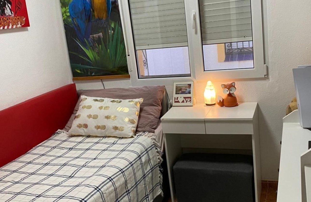 Herverkoop - Semi Detached -
Torrevieja - Los Balcones