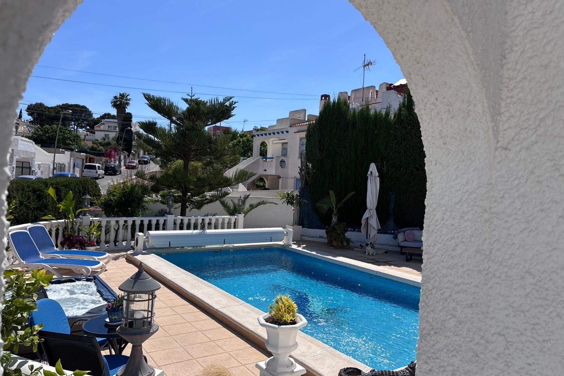 Herverkoop - Semi Detached -
Torrevieja - Los Balcones