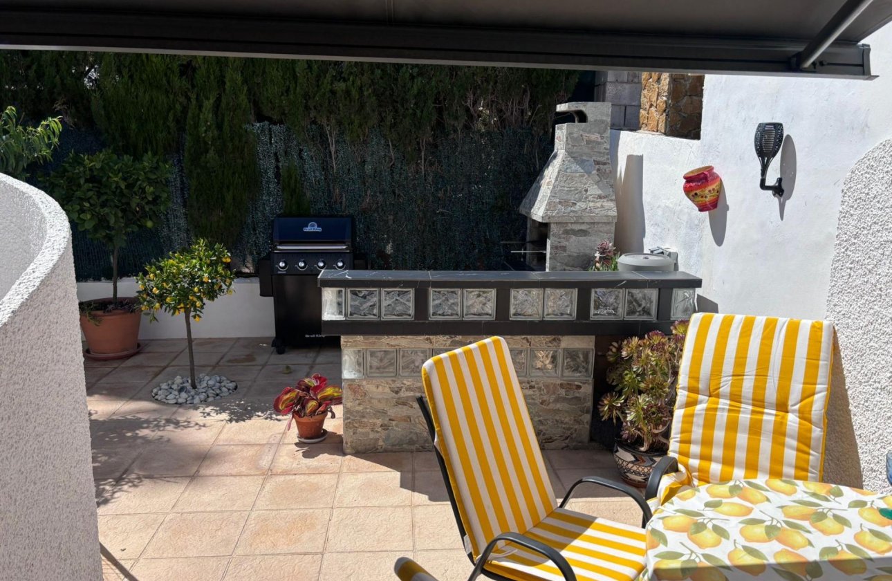 Herverkoop - Semi Detached -
Torrevieja - Los Balcones