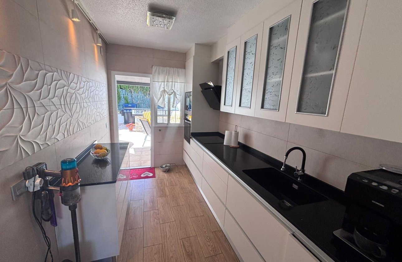 Herverkoop - Semi Detached -
Torrevieja - Los Balcones
