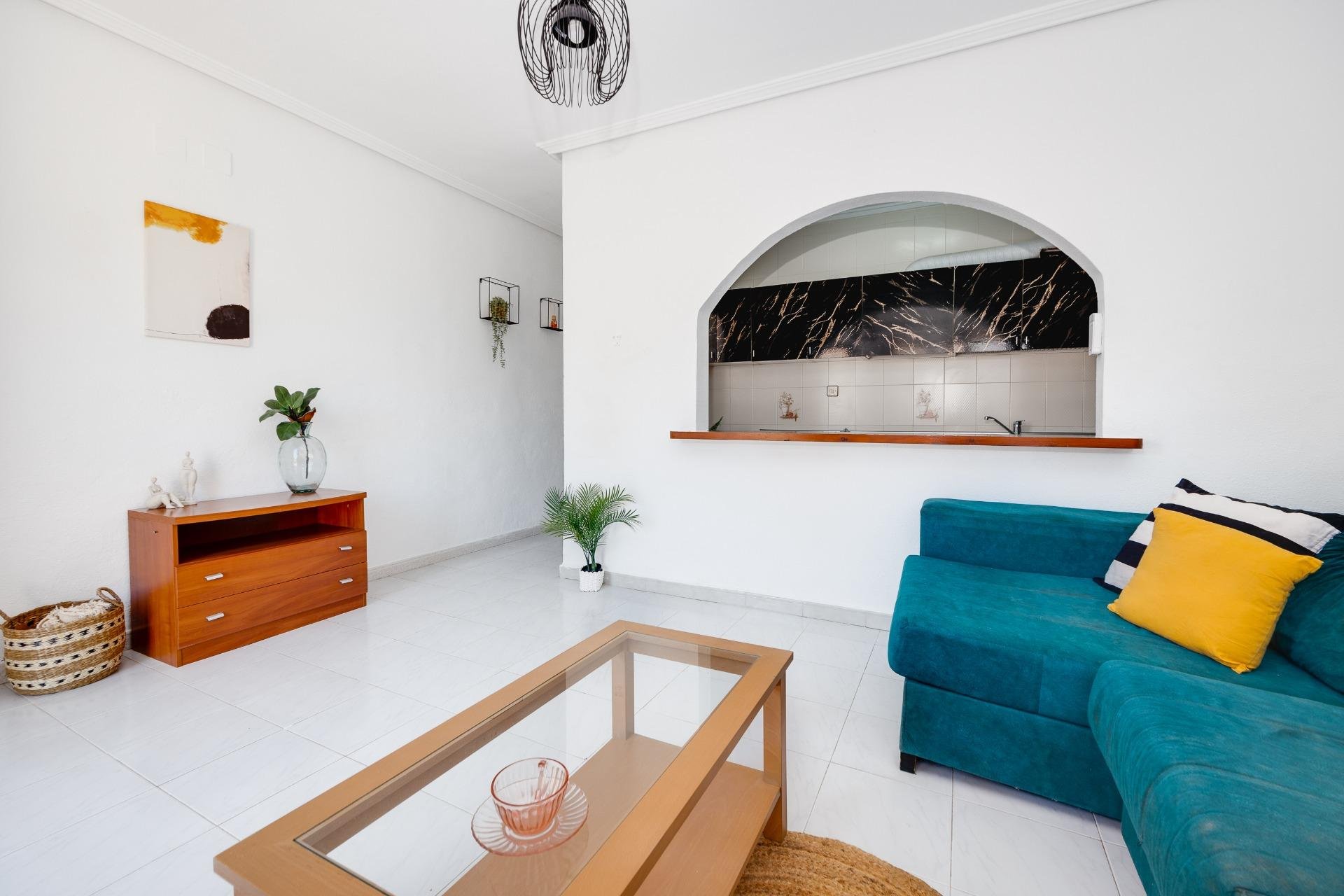 Herverkoop - Semi Detached -
Torrevieja - Nueva Torrevieja