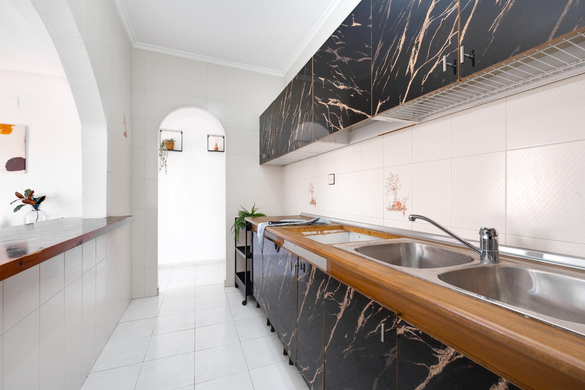 Herverkoop - Semi Detached -
Torrevieja - Nueva Torrevieja