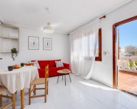 Herverkoop - Semi Detached -
Torrevieja - Nueva Torrevieja