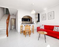 Herverkoop - Semi Detached -
Torrevieja - Nueva Torrevieja