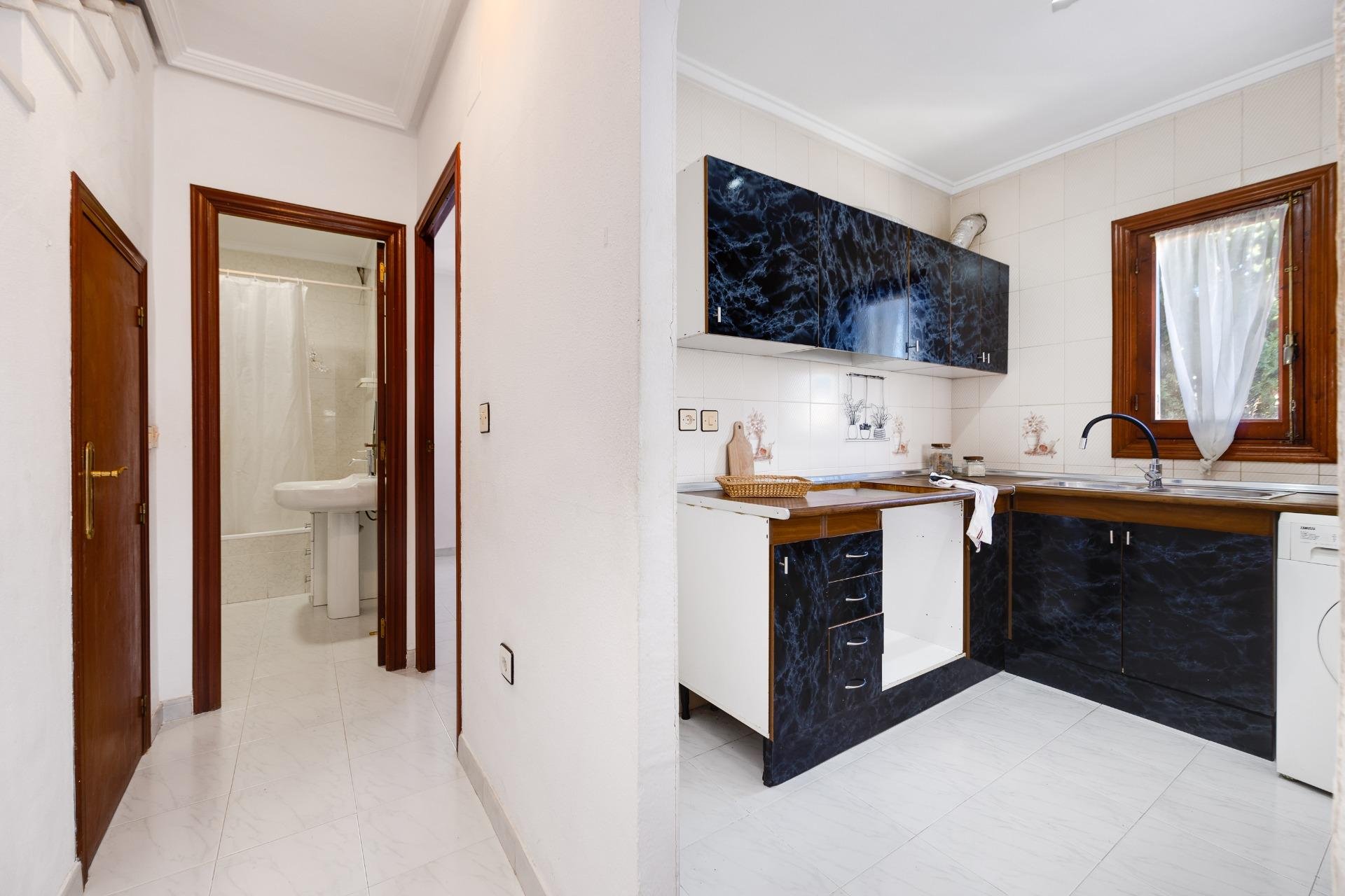 Herverkoop - Semi Detached -
Torrevieja - Nueva Torrevieja