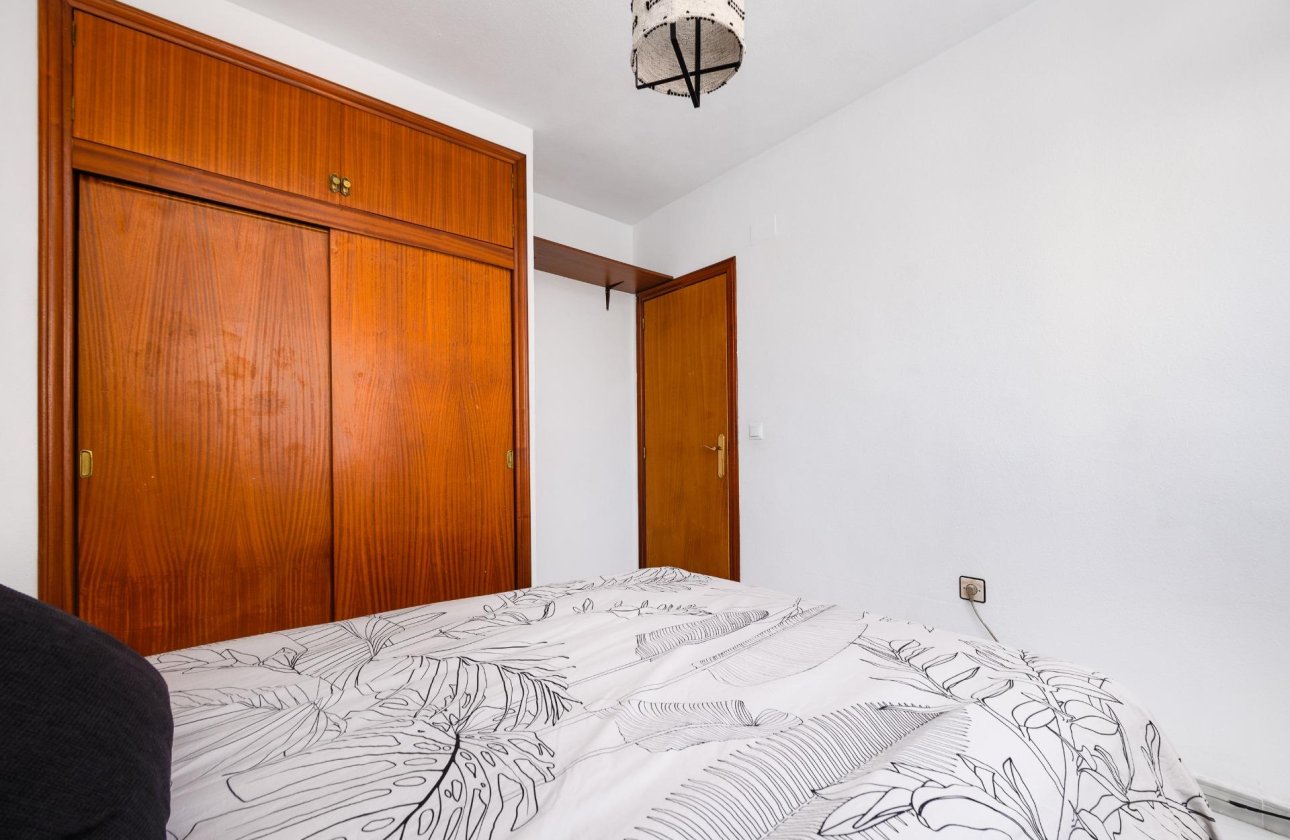 Herverkoop - Semi Detached -
Torrevieja - Nueva Torrevieja