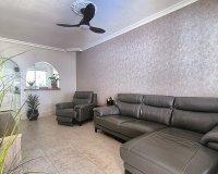 Herverkoop - Semi Detached -
Villamartin - Costa Blanca