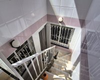 Herverkoop - Semi Detached -
Villamartin - Costa Blanca