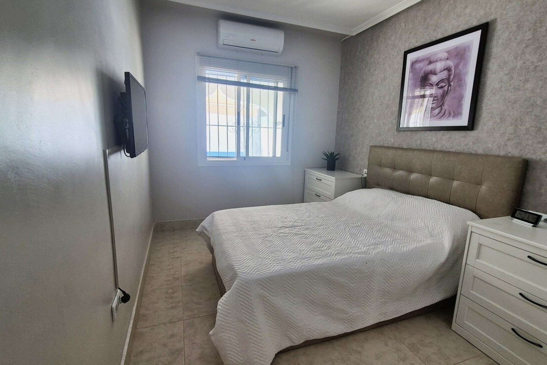 Herverkoop - Semi Detached -
Villamartin - Costa Blanca