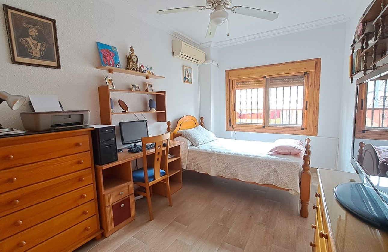 Herverkoop - Town House -
Benijofar - Costa Blanca