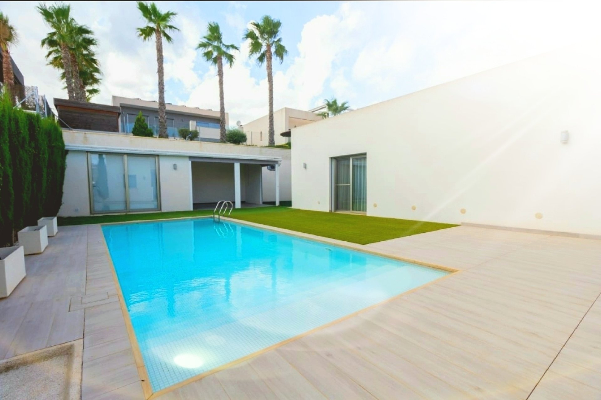Herverkoop - Town House -
Benijofar - Costa Blanca