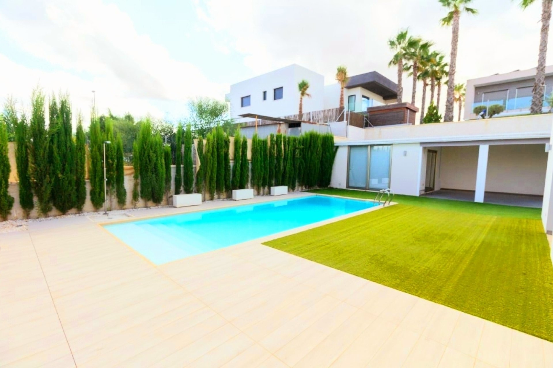 Herverkoop - Town House -
Benijofar - Costa Blanca